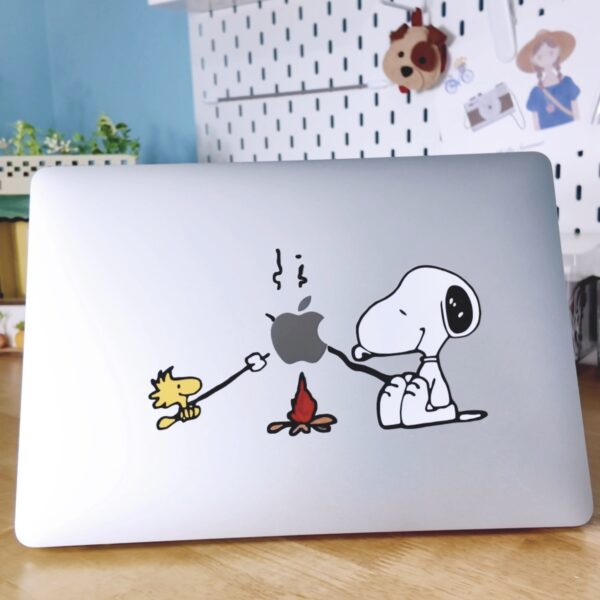 Snoopy Vinyl Decal Sticker for Macbook Pro, Mac Air,Waterproof Apple Decal,All Macbook Laptop Sticker,Apple Logo Sticker, Apple logo Decal