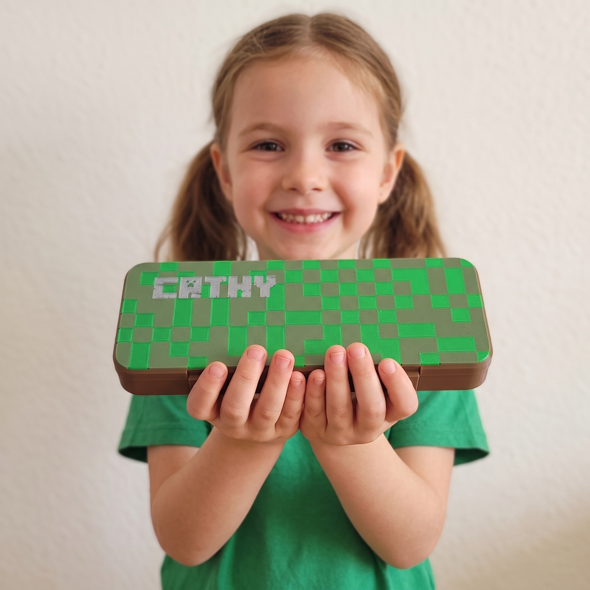 Custom Pixel Name Pencil Box, Personalized Pencil Box, Back to School Supplies, PixelArt Pencil Holder, Back to School Gift, Kids Pencil Box - Image 4